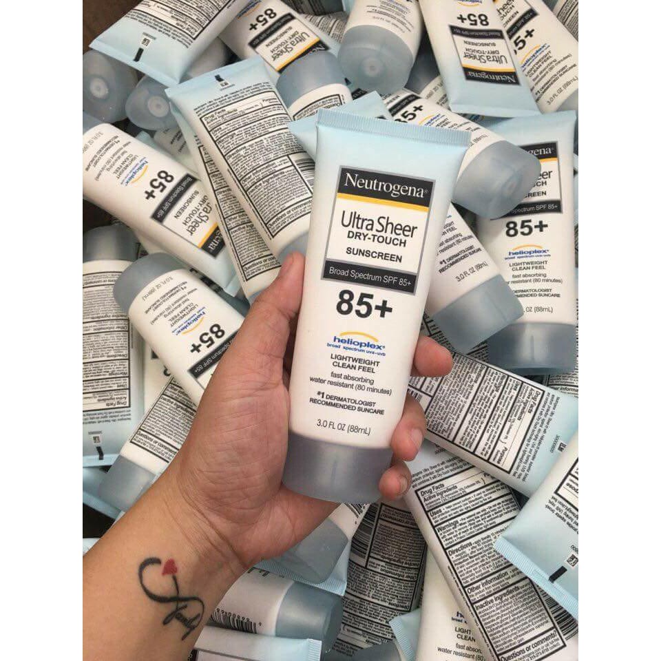 Sản phẩm đi nắng neutrogena