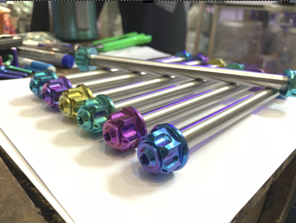 ( 2 cây ) Cốt Trước + Sau Sonic Satria Winner  ( gồm cốt inox , tán + ốc titan gr5 )