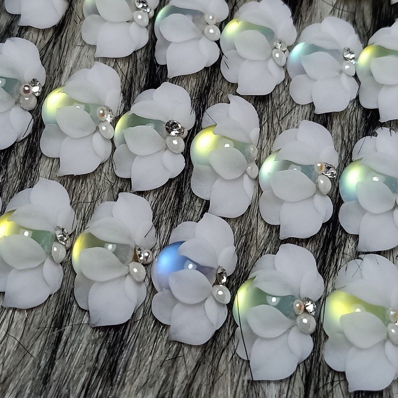 Hoa ôm đá mắt mèo 9k/1b TDC SHOP