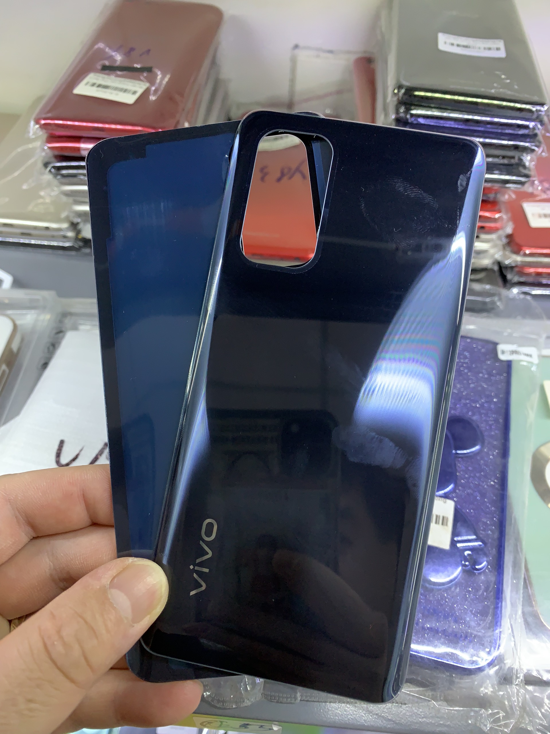 Kính lưng zin vivo v19 / cụm kính camera v19