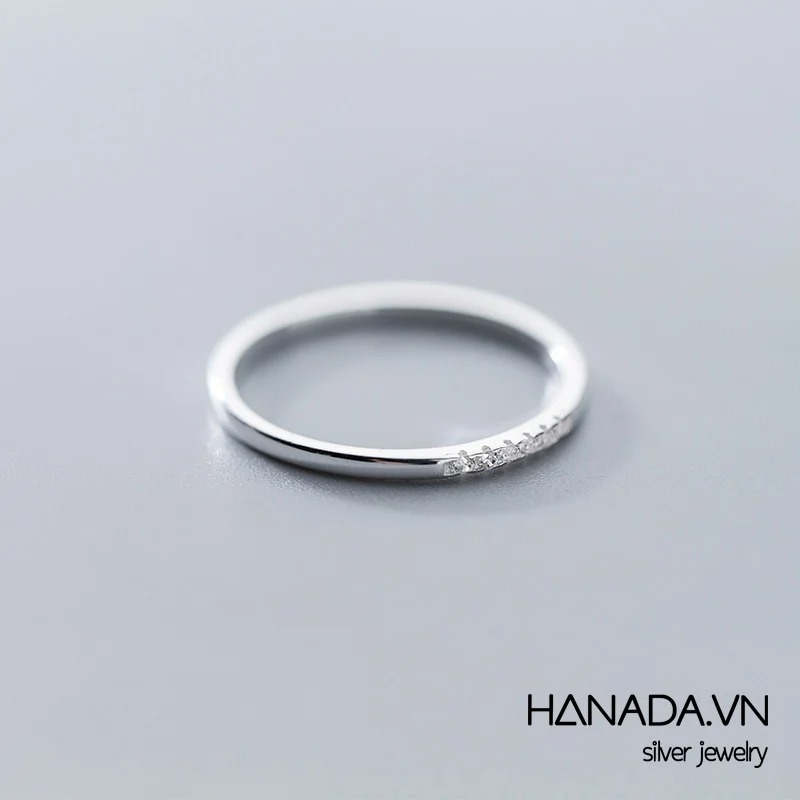 [HCM] Nhẫn Bạc 925 Hanada Nửa Vòng Đá 0077