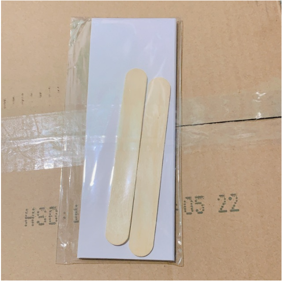 Giấy Wax Lông Và 2 Que Wax Lông