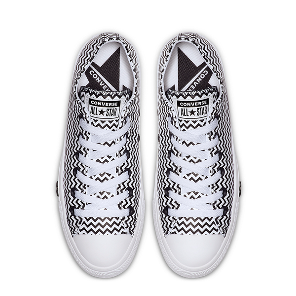 Giày Converse Chuck Taylor All Star VLTG Low - White / Black - 565367C