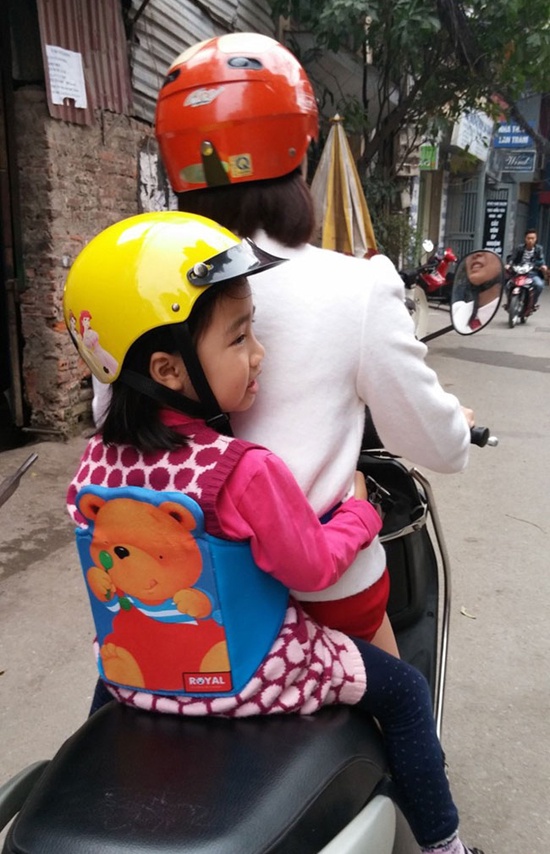 [HCM]Đai an toàn ngồi xe máy cho bé