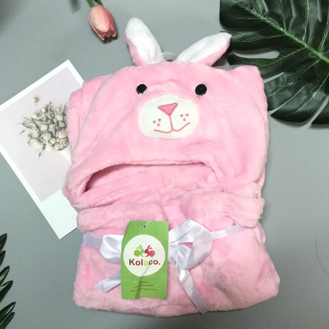 Chăn ủ có mũ hình thú cho bé
