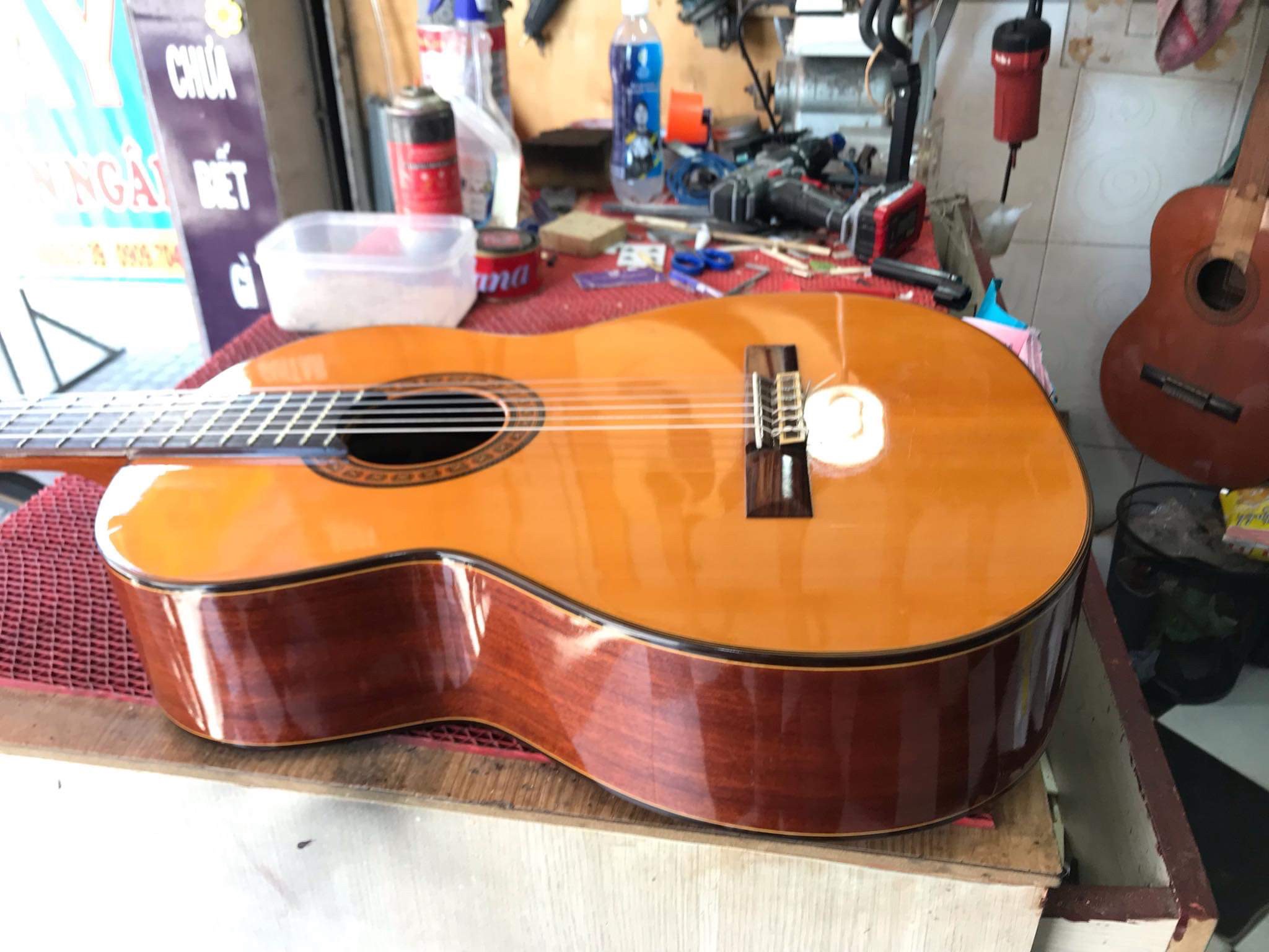 (Miễn Phí Ship) Đàn guitar classic gỗ Mahogany CLMH25