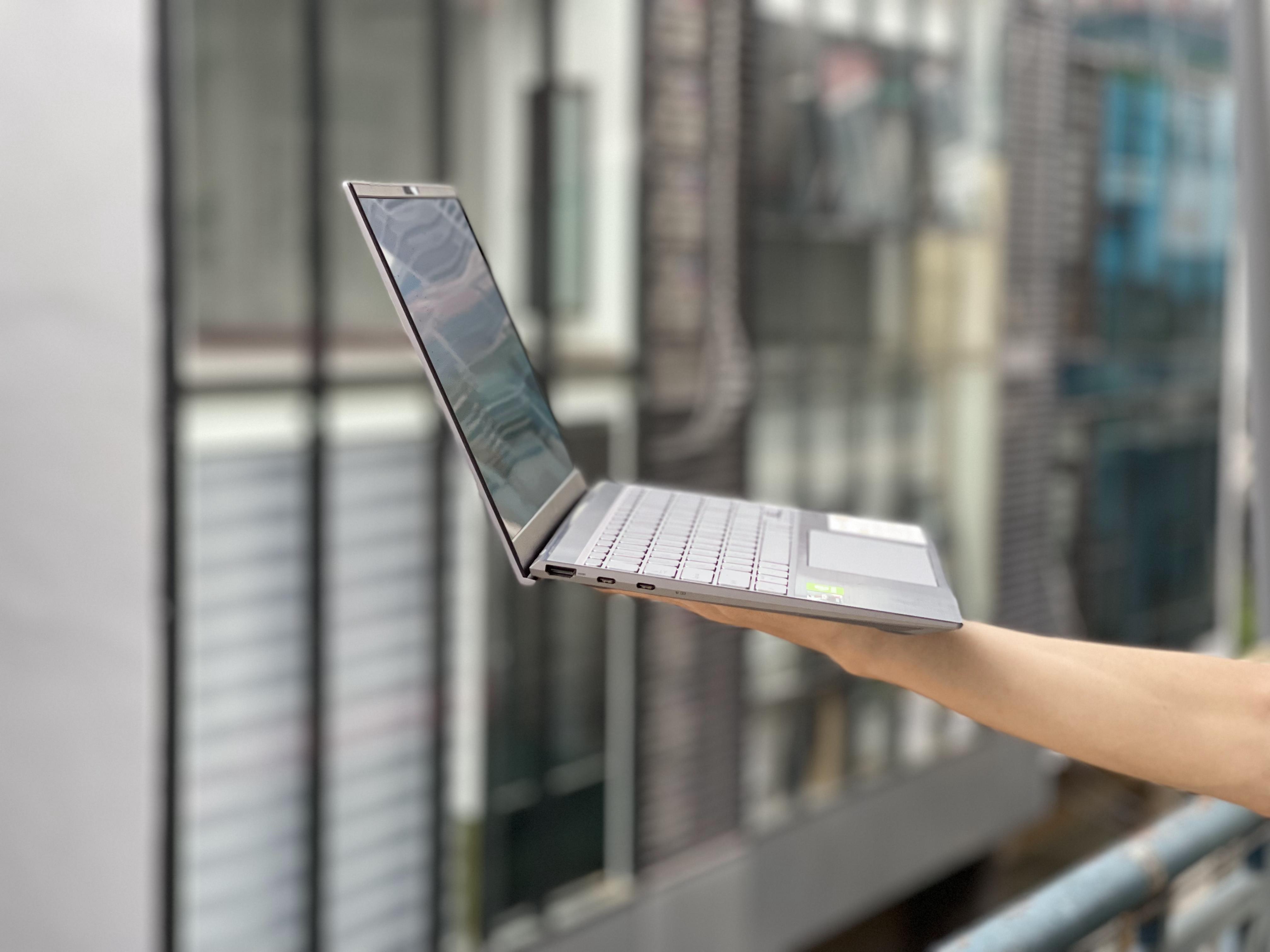 [New 2023] Laptop Lenovo Ideapad Gaming 3 2023 (Ryzen 7-7735HS, 16GB, 512GB, RTX 4050 6GB, 15.6" FHD 120Hz)