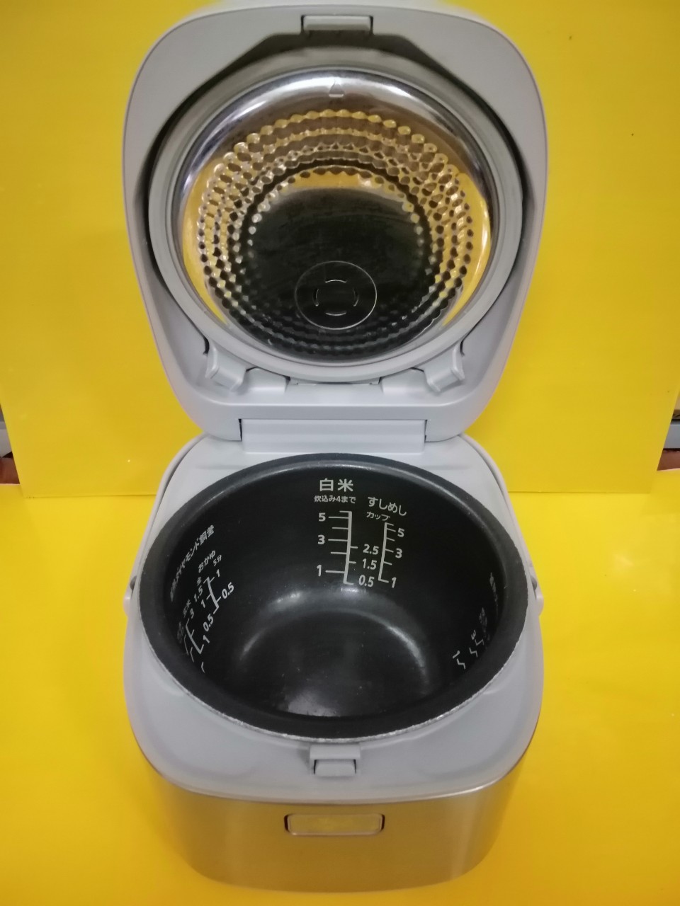 Nồi cơm nội địa Nhật Panasonic SR-HA102 (1.0L)
