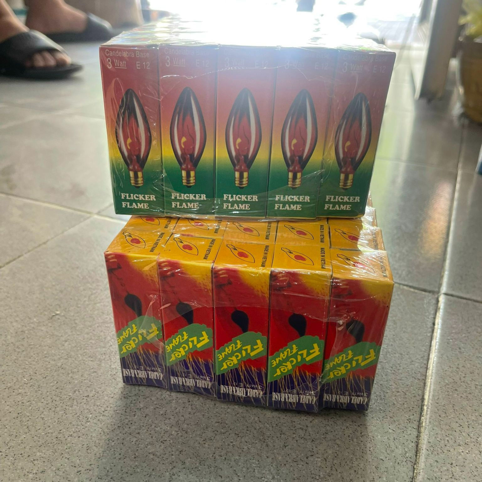 Bóng giả lửa đuôi trái ớt E12