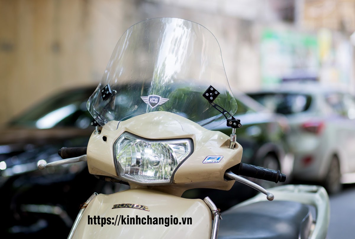 Kính Chắn Gió Xe LEAD Đời Đầu 2009-2012 - KC100L