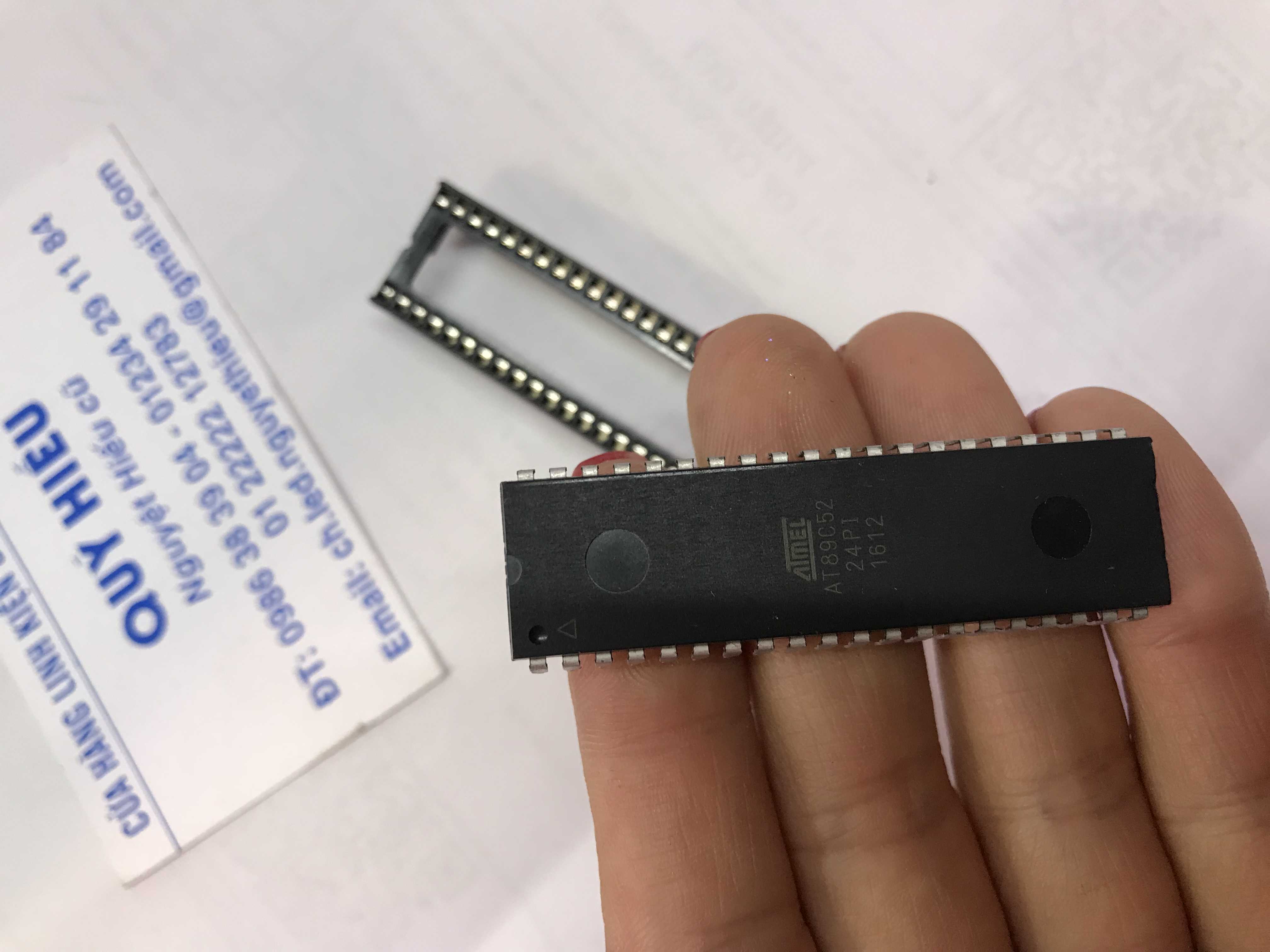 IC AT89C52 24PI kèm đế - IC89C52kemde