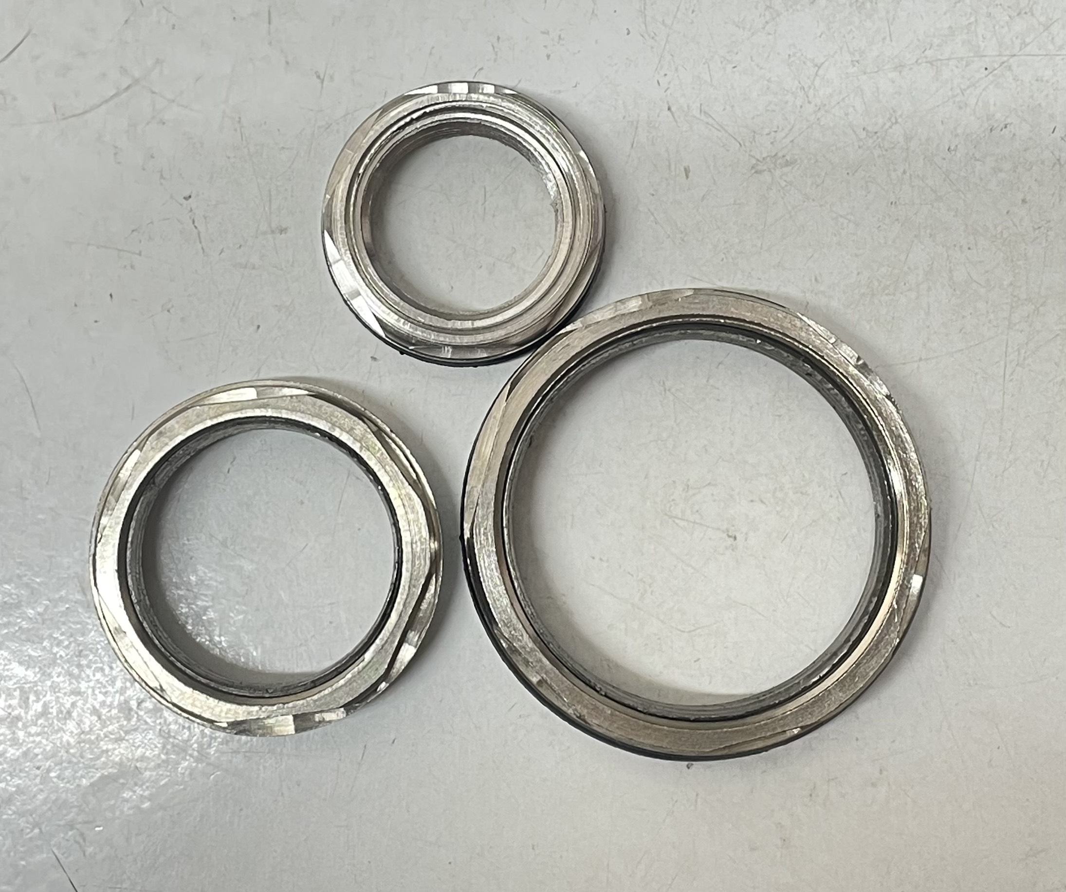 Ốc Rốn Téc Nước - Rốn Bồn Nước Inox