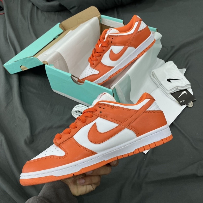 GIÀY SB DUNK TRẮNG CAM DA THẬT LAI AU [ FREESHIP + BOX ]