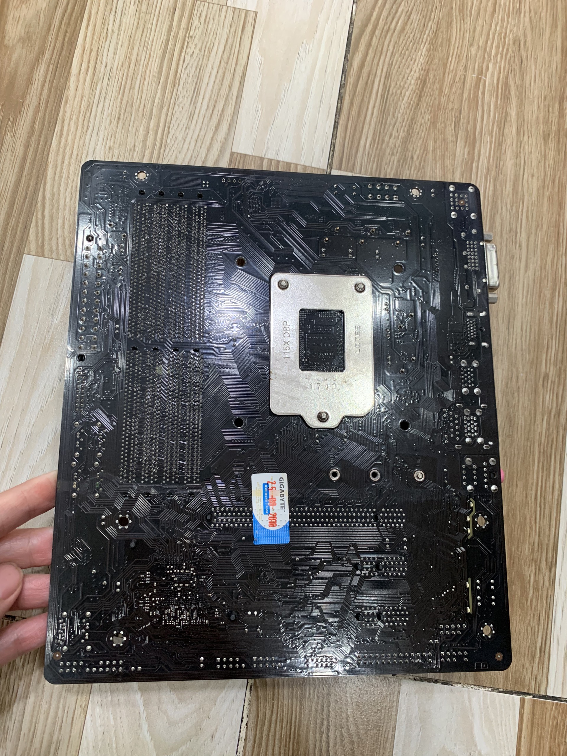 Main Giga Z370 DS3H Socket 1151v2 sử dụng CPU thế hệ 8 + 9