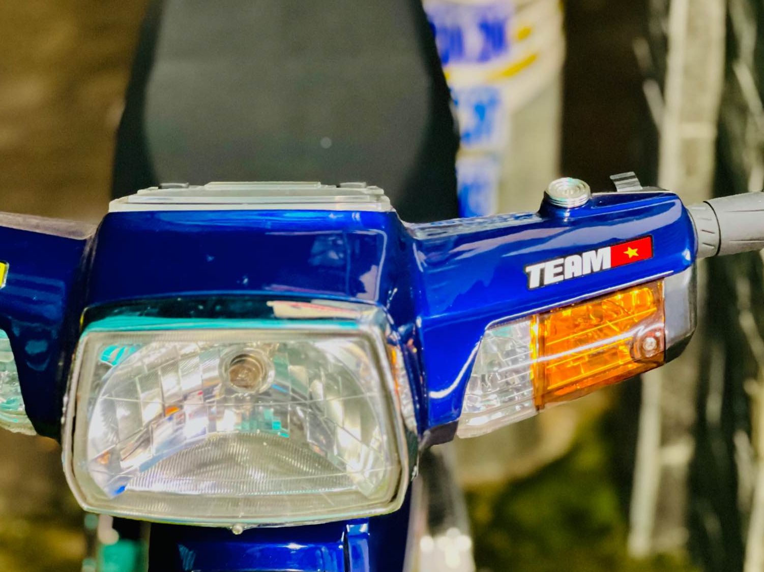 Tem Logo Sticker Chữ Team Phản Quang Dán Trang Trí Xe