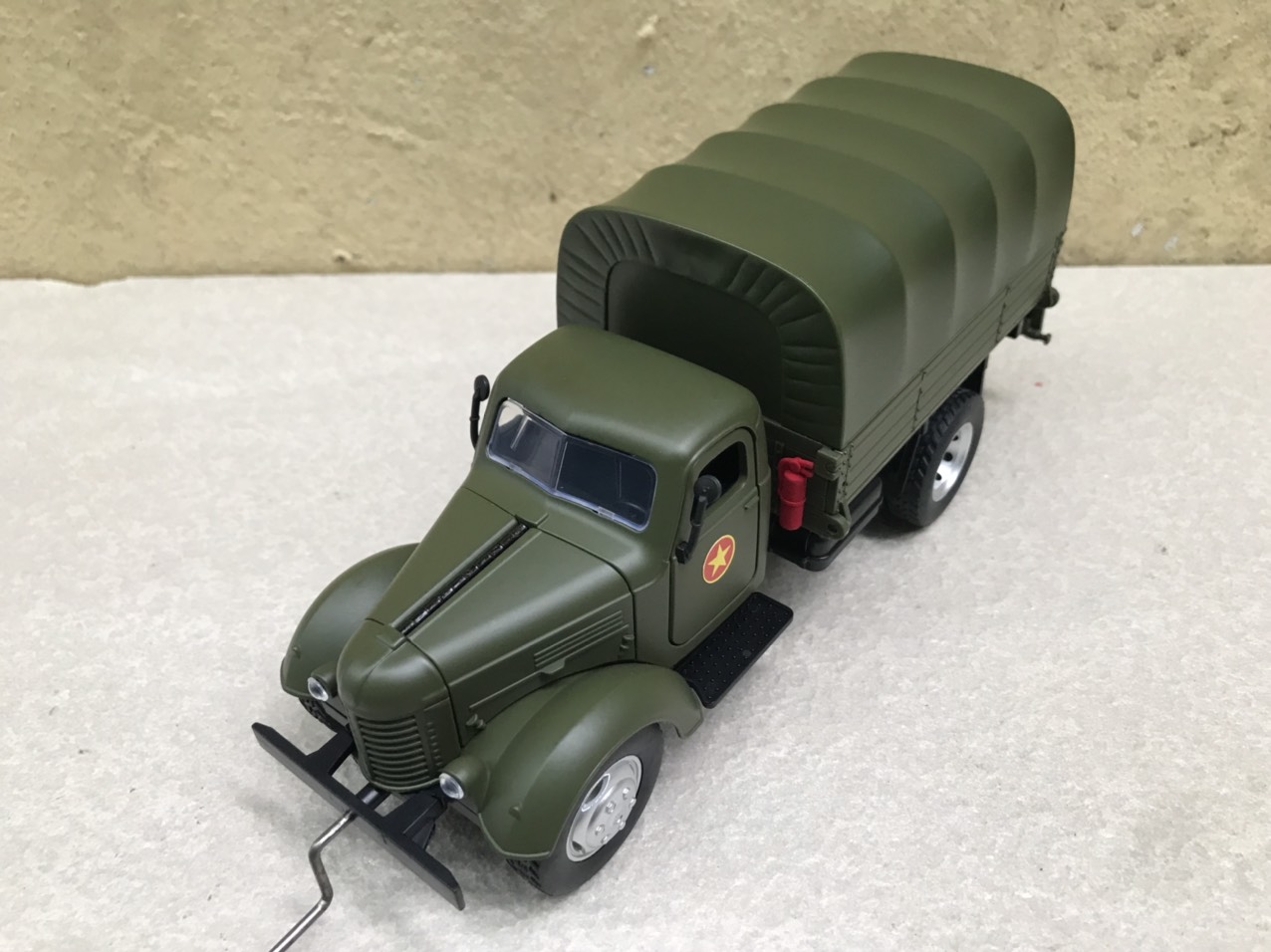 Mô hình xe Quân sự Zil 150 (CA-10) 1:32