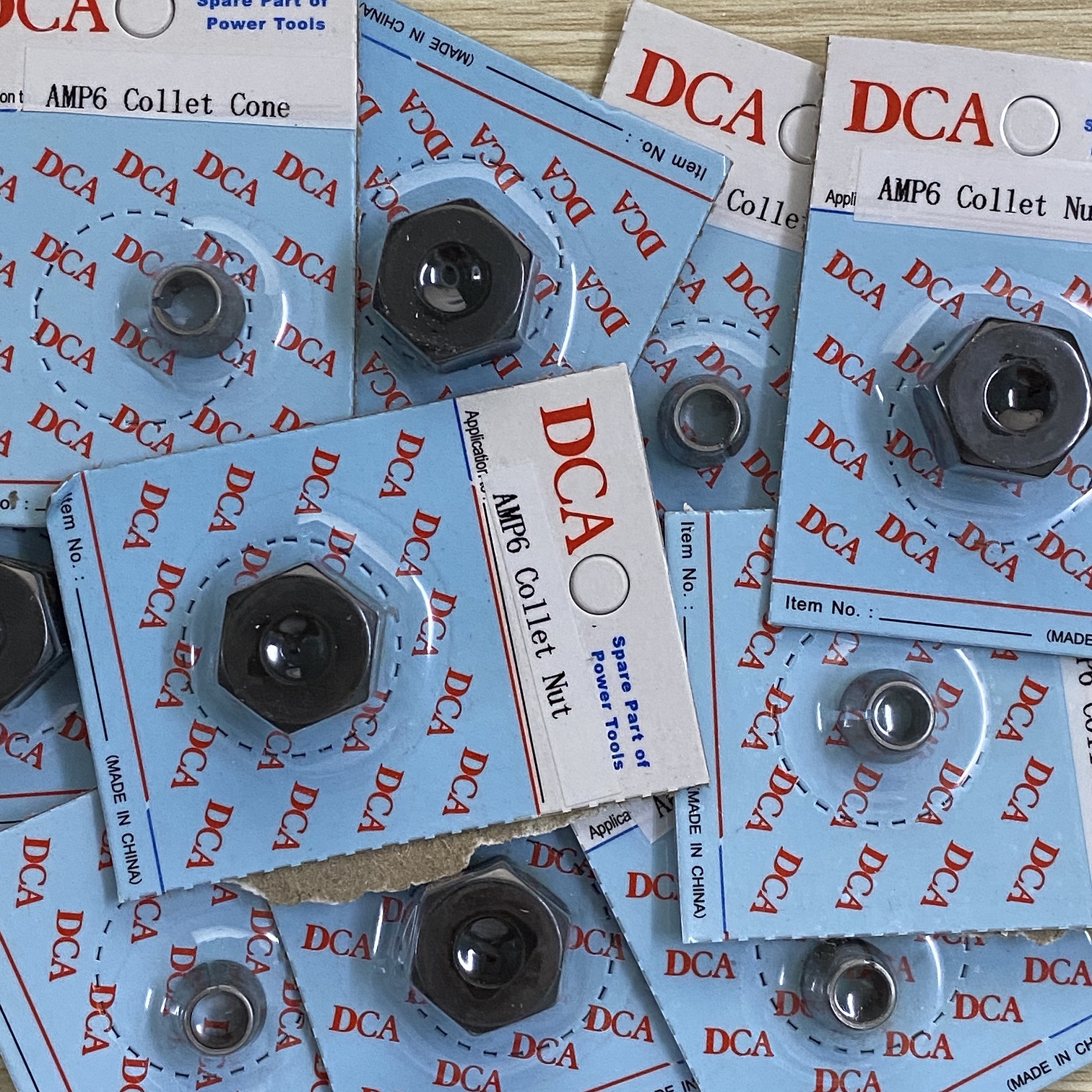 Bộ ốc rọ soi kẹp lưỡi máy soi phay gỗ 6.35mm Makita, DCA AMP6 (Collet Nut + Collet Cone)