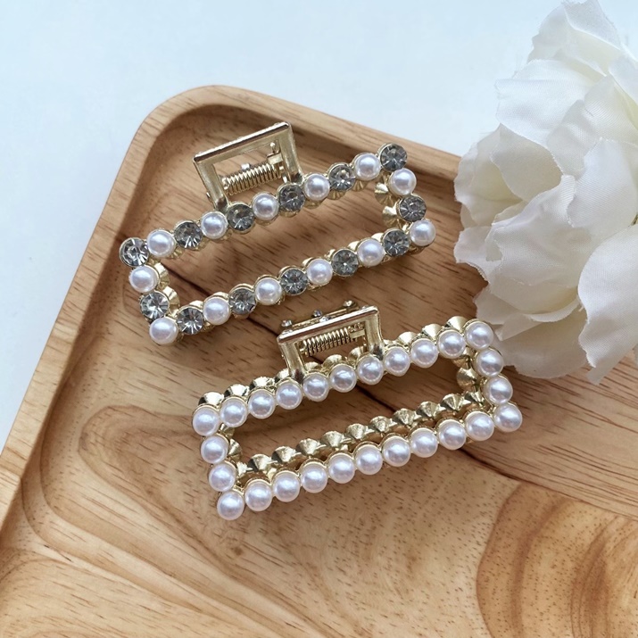 Kẹp tóc Square pearl-cubic Hàn Quốc