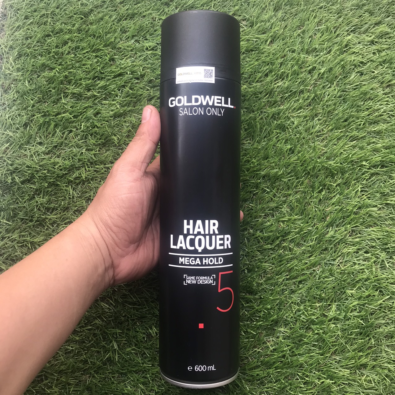 Xịt siêu cứng Goldwell Super Firm Mega Hold 600ml