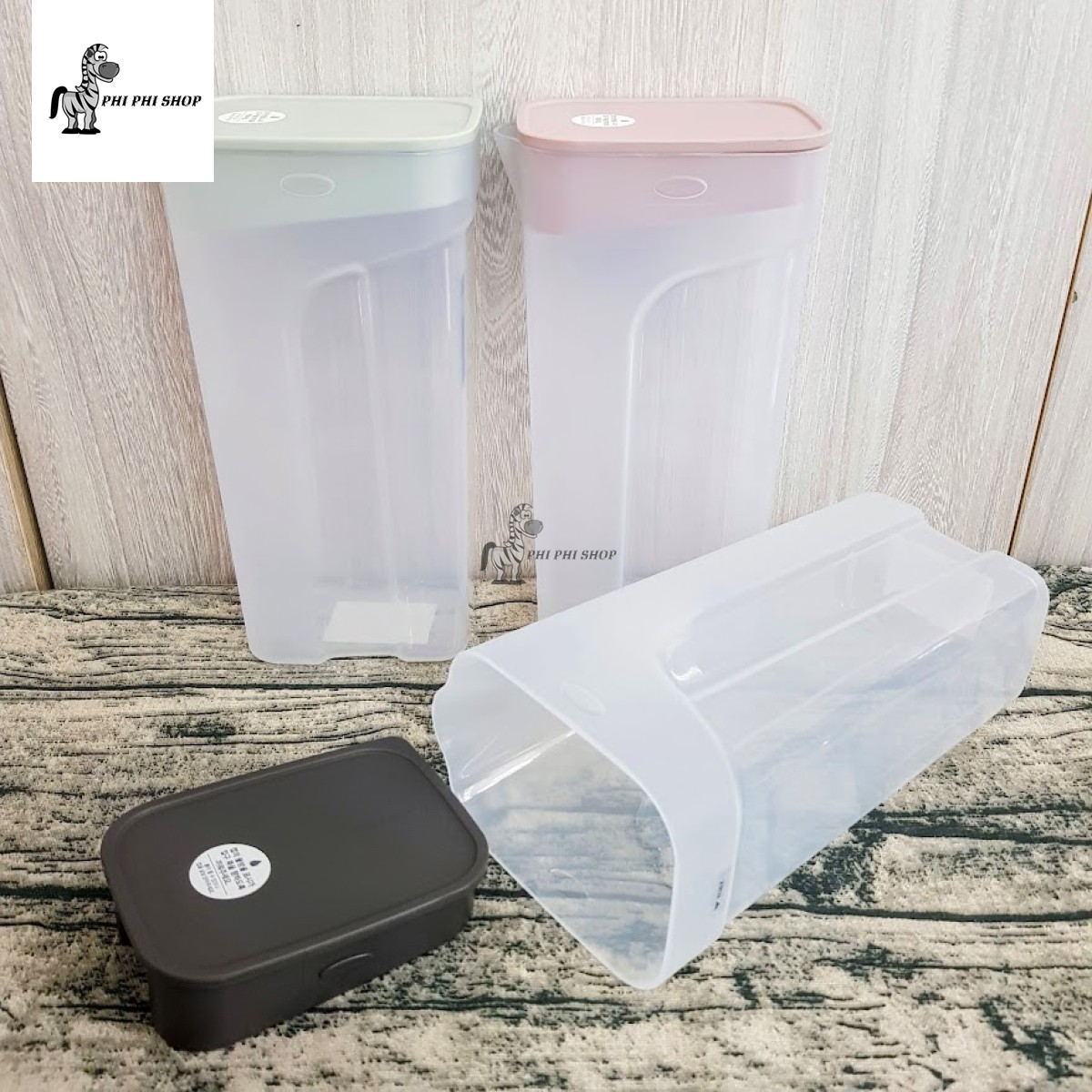 [HCM]Bình đựng nước LocknLock Handle Bottle dung tích 1.4L HAP817