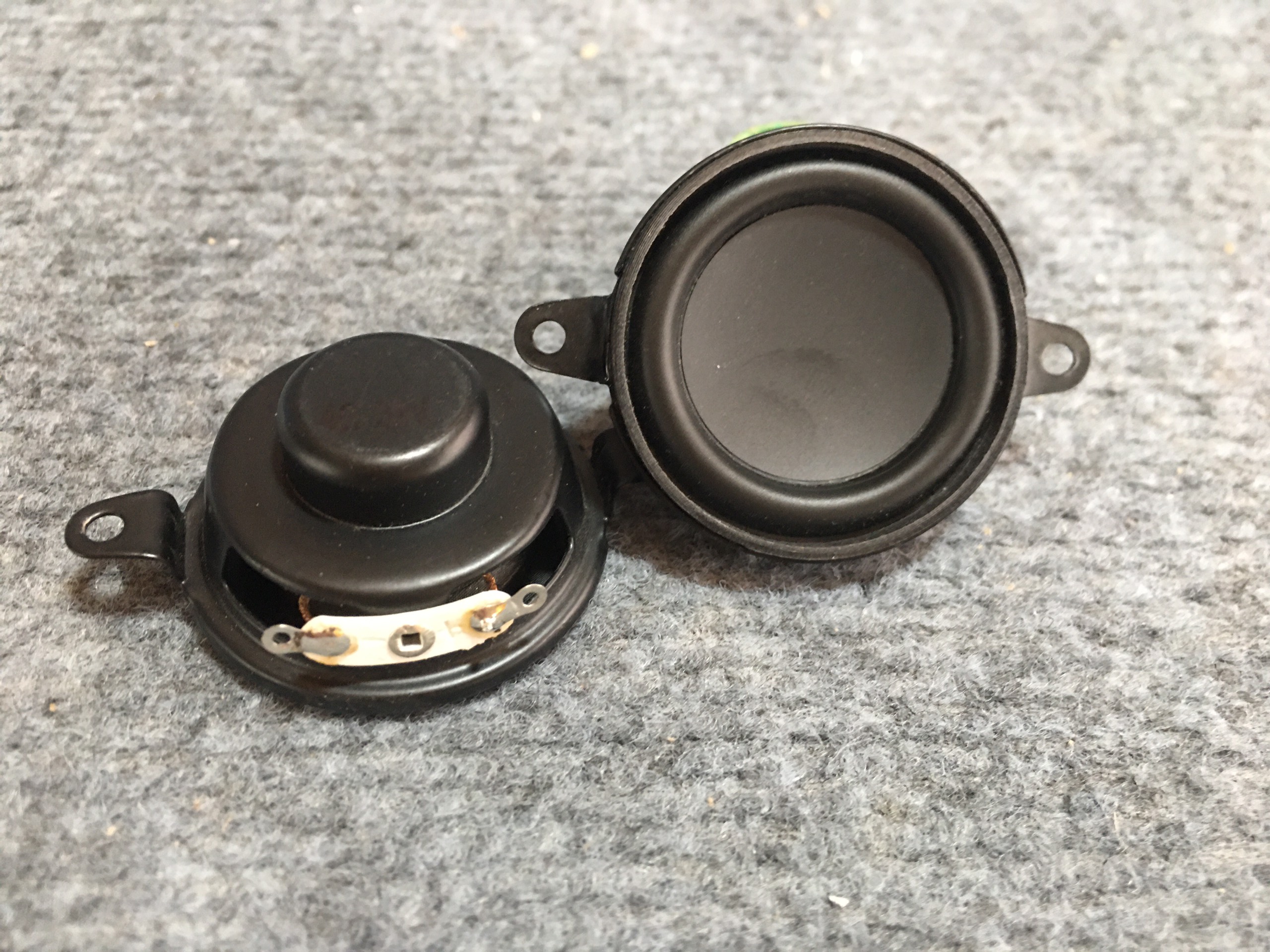 Loa toàn dải mini 38mm từ neo 18mm màng đen - giá hai loa
