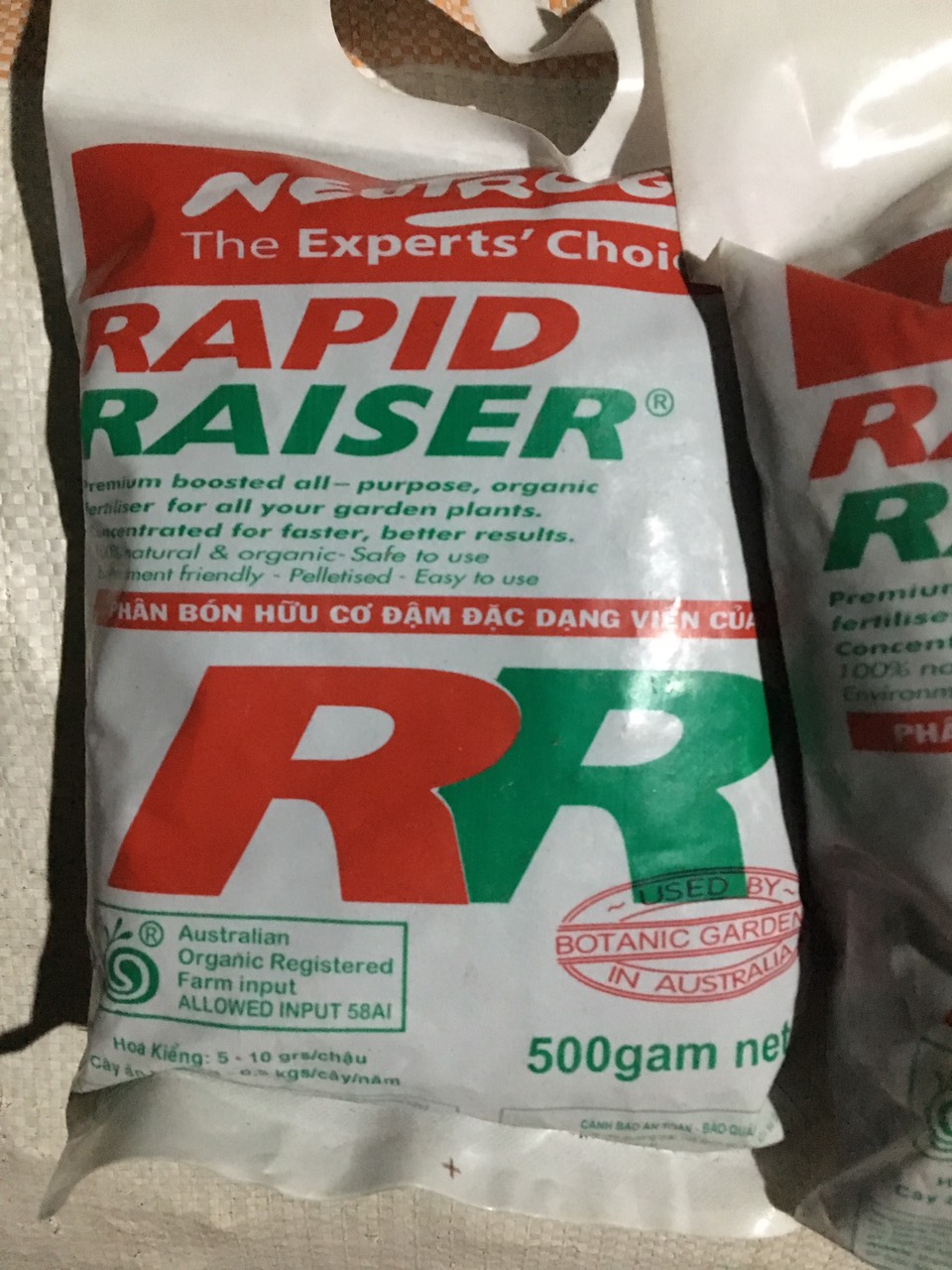 PHÂN HỮU CƠ TAN CHẬM RAPID RAISER GÓI 500GR