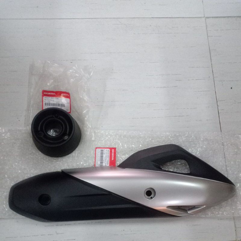 Bộ ốp pô + đít pô pcx 2018 - hàng hãng