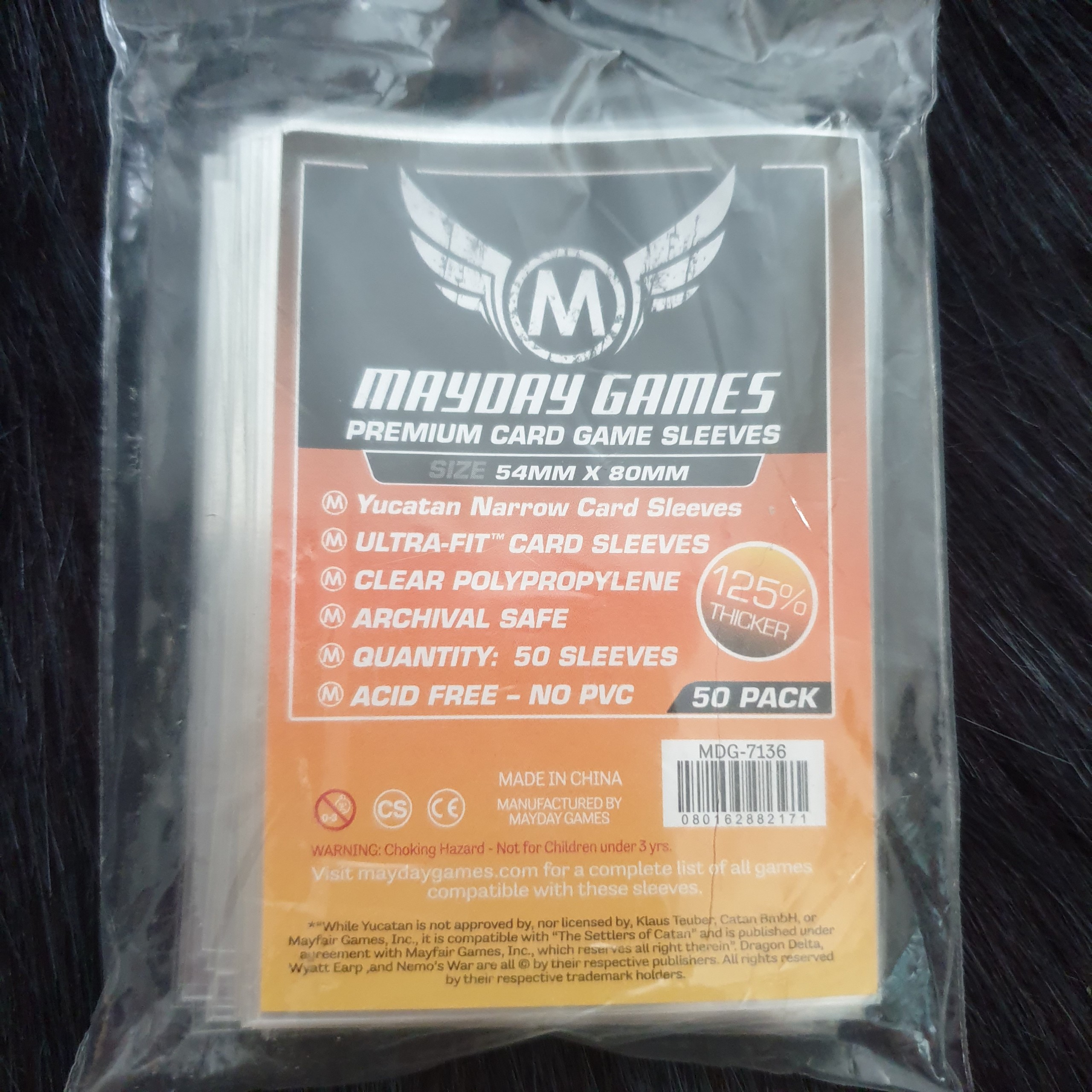 [US] Bọc bài Sleeve Mayday cao cấp - Sleeve Mayday Premium
