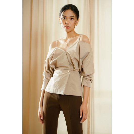 áo Two-Tone Off shoulder Top 2 dây trễ vai