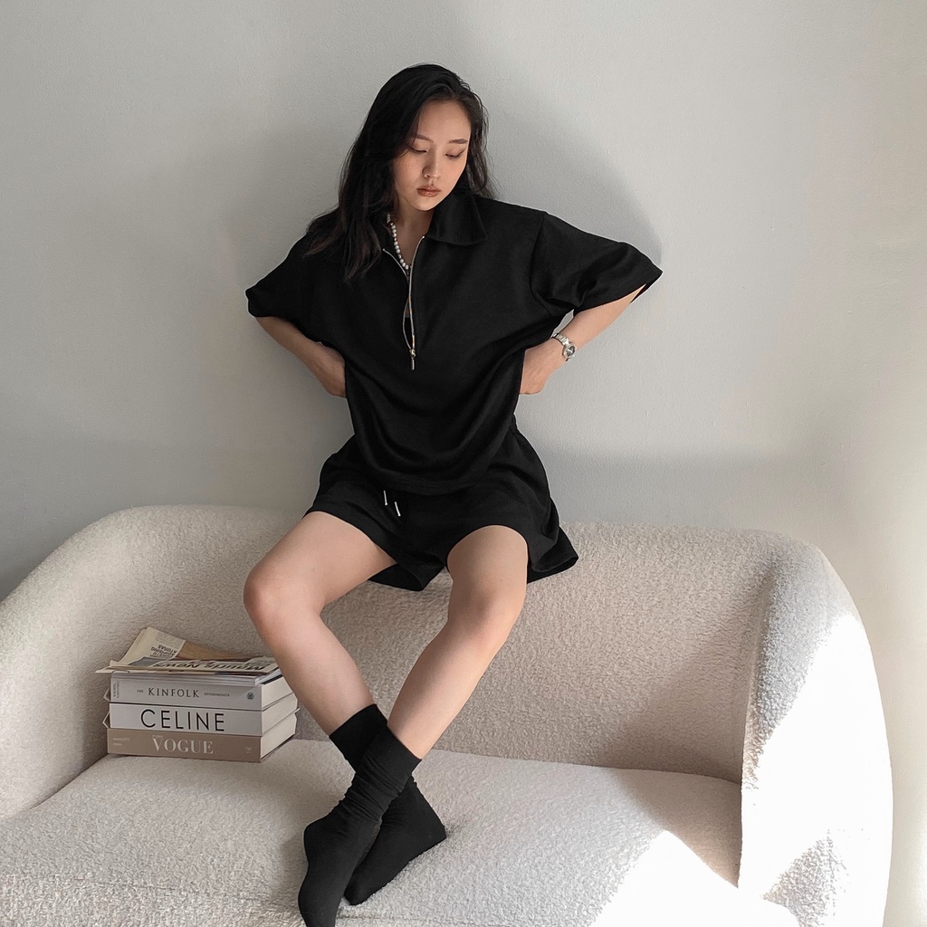 HIGHCHIC - ALL-BLACK SET SHORT VERSION - HIGHCHIC - Gấm mềm dập gân
