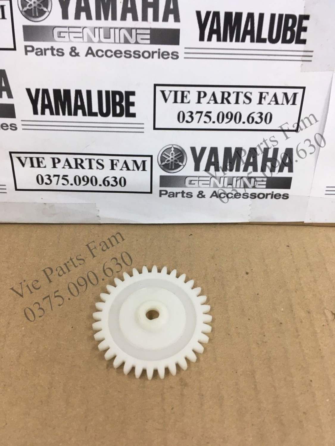 Nhông (Bánh răng) bơm nhớt Yamaha Sirius - Jupiter