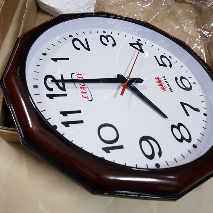 Đồng hồ treo tường EXACTLY 35cm