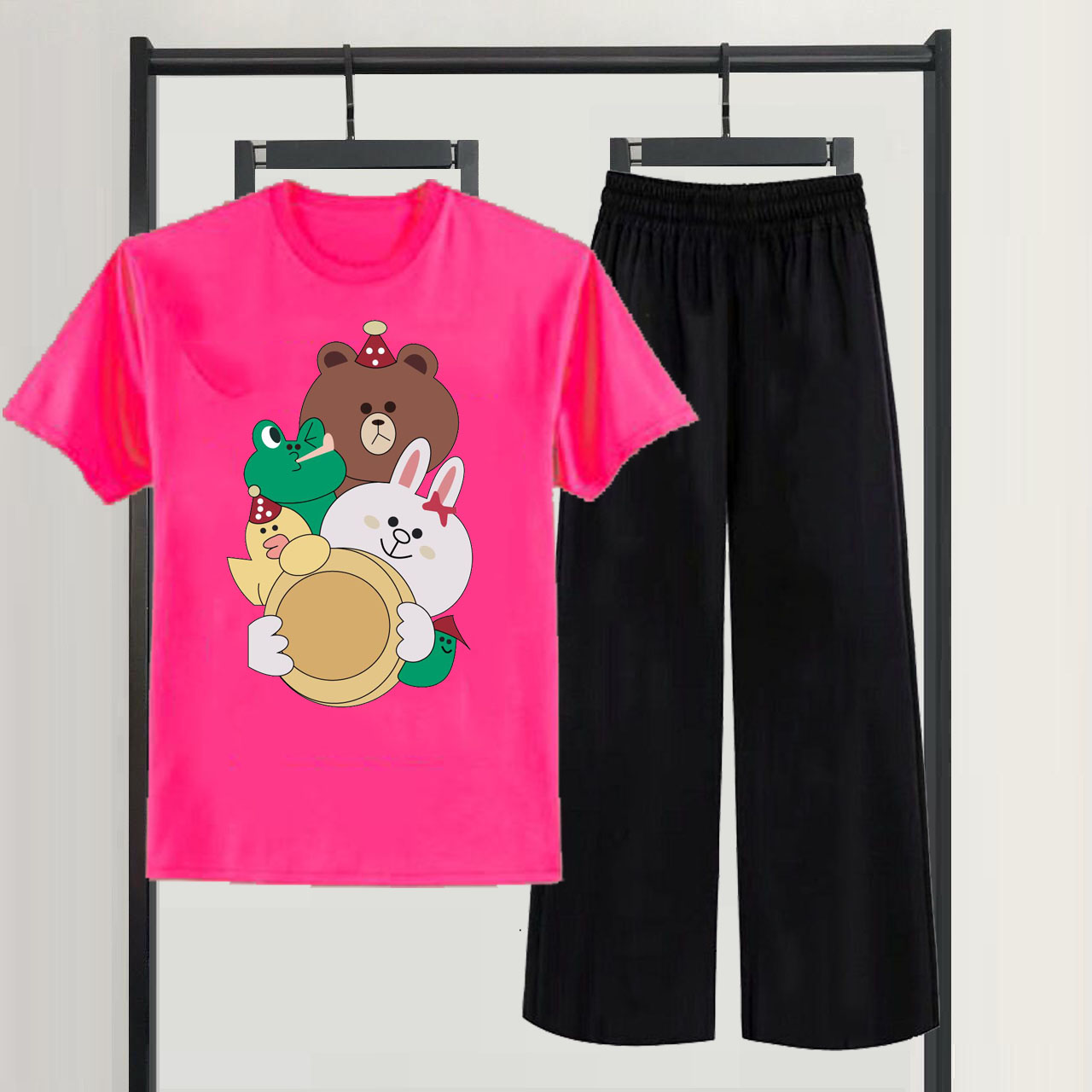 Sét Bộ Đồ Quần Áo Mùa Hè Nữ Xinh Cute Mặc Đi Chơi Dạo Phố, Chất Liệu Áo Cotton Organic Ngắn Tay Cổ Tròn In 3D Hoạt Hình Gấu Thỏ Ếch Cute Kèm Quần Ống Rộng Phong Cách