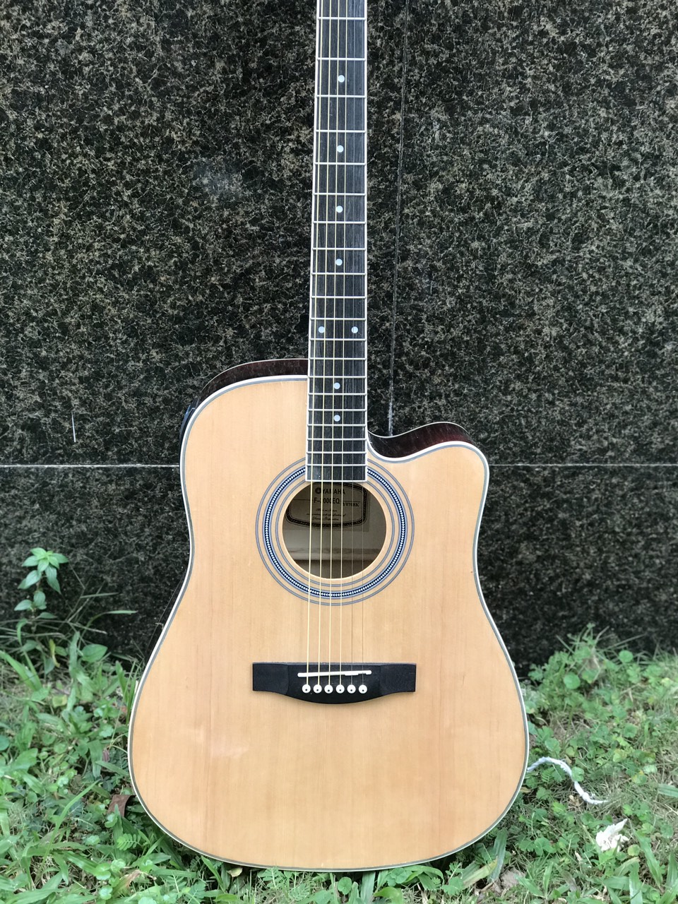 Đàn Guitar Acoustic  Yamaha F3000-N Có Equalizer