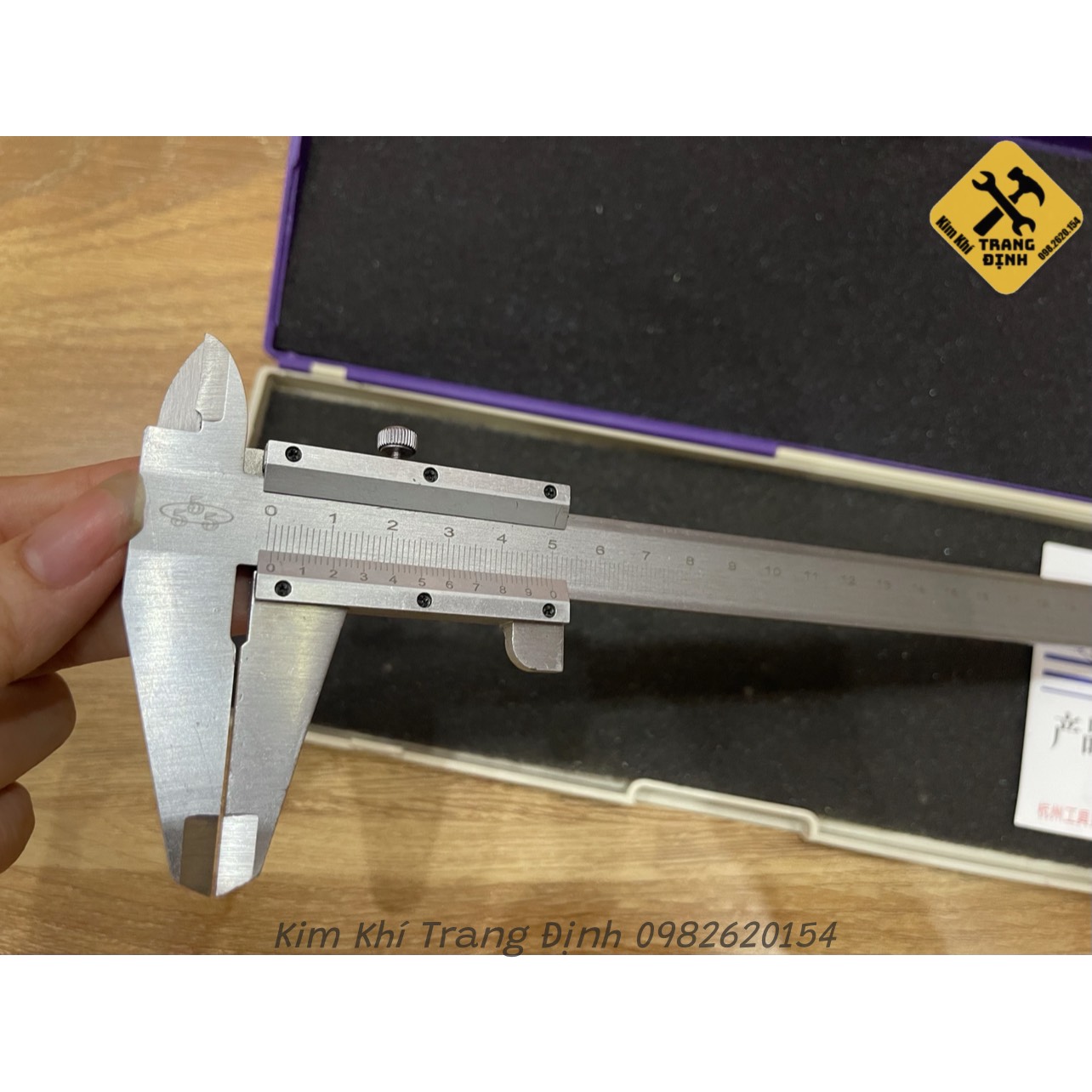 Thước cặp kẹp cơ khí thép không gỉ 300mm