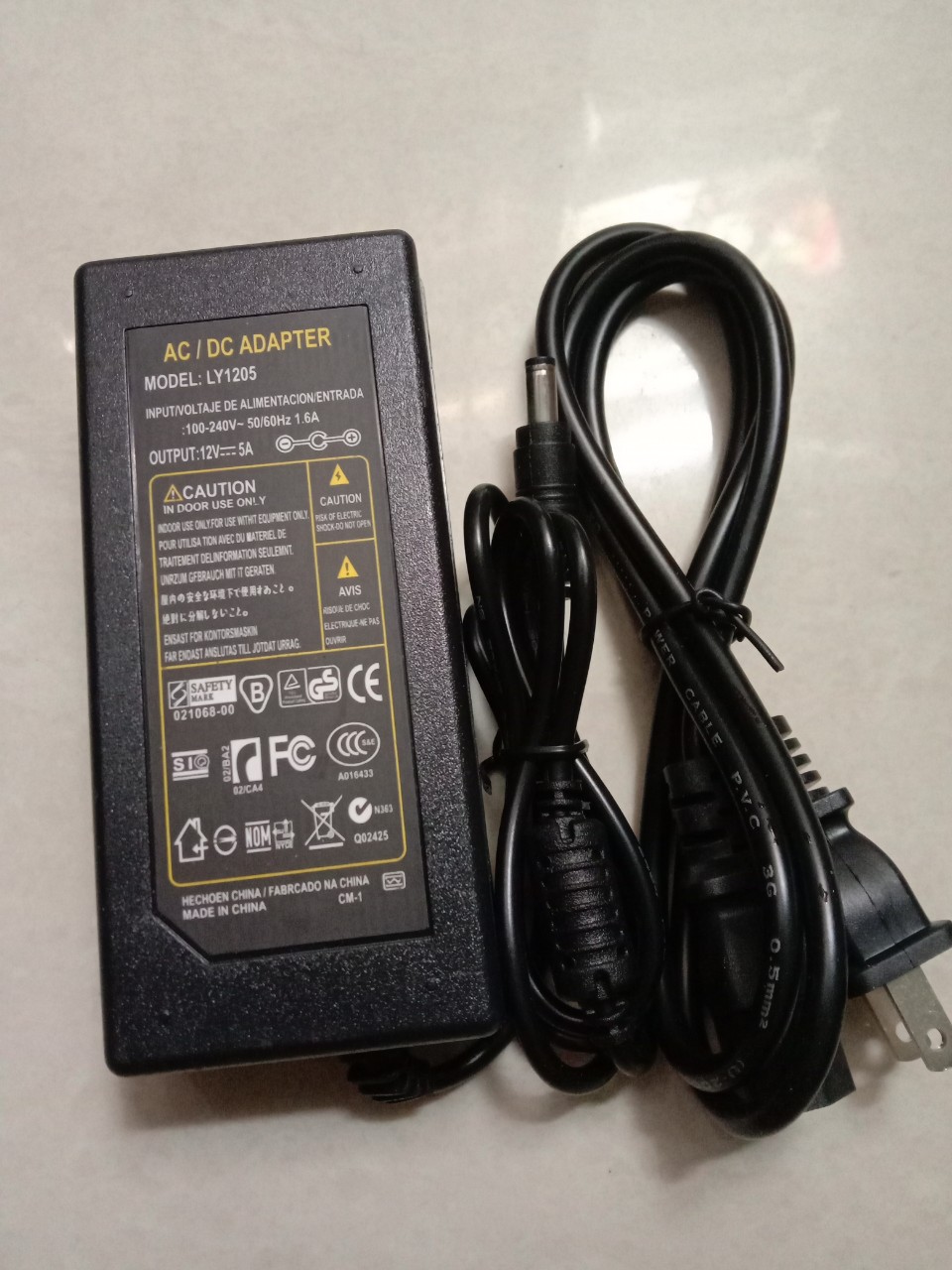 Bộ nguồn nhựa 12V-5A(DC) dùng cho đèn led 12v