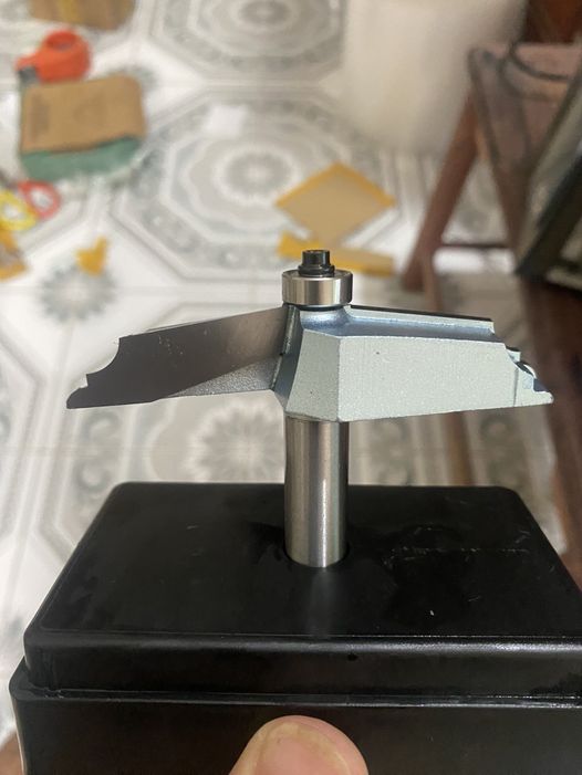 Mũi huỳnh ván cửa