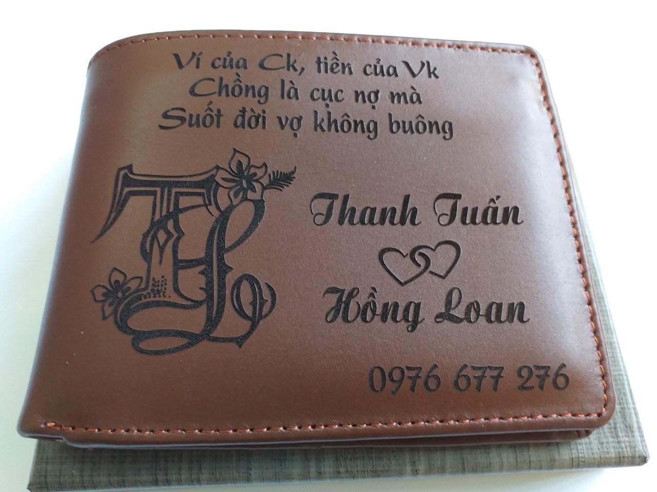 Ví da khắc tên BYLeather