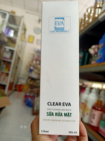 Sữa rửa mặt ngừa mụn - Clear Eva
