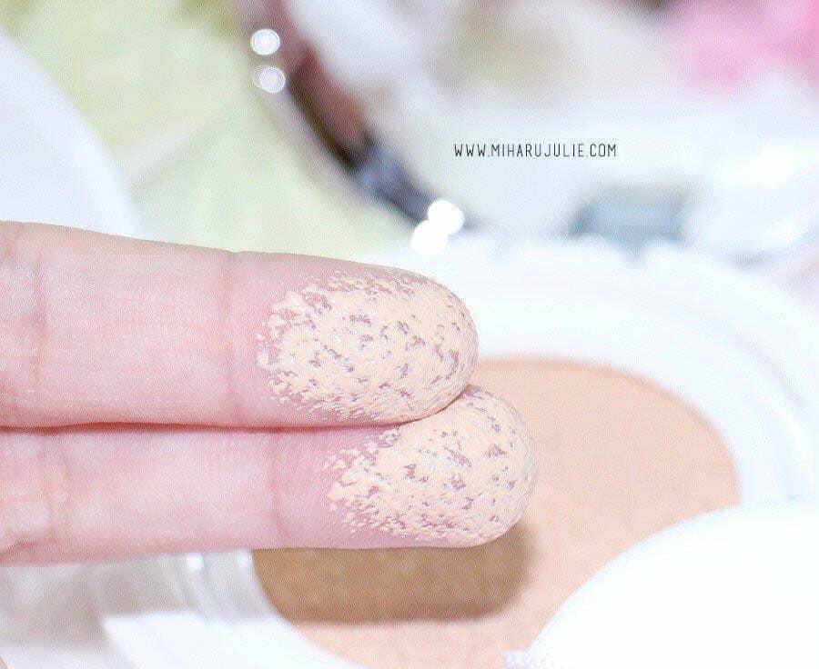Phấn Nước Laneige BB Cushion Pore Control Kiềm Dầu Tone 21