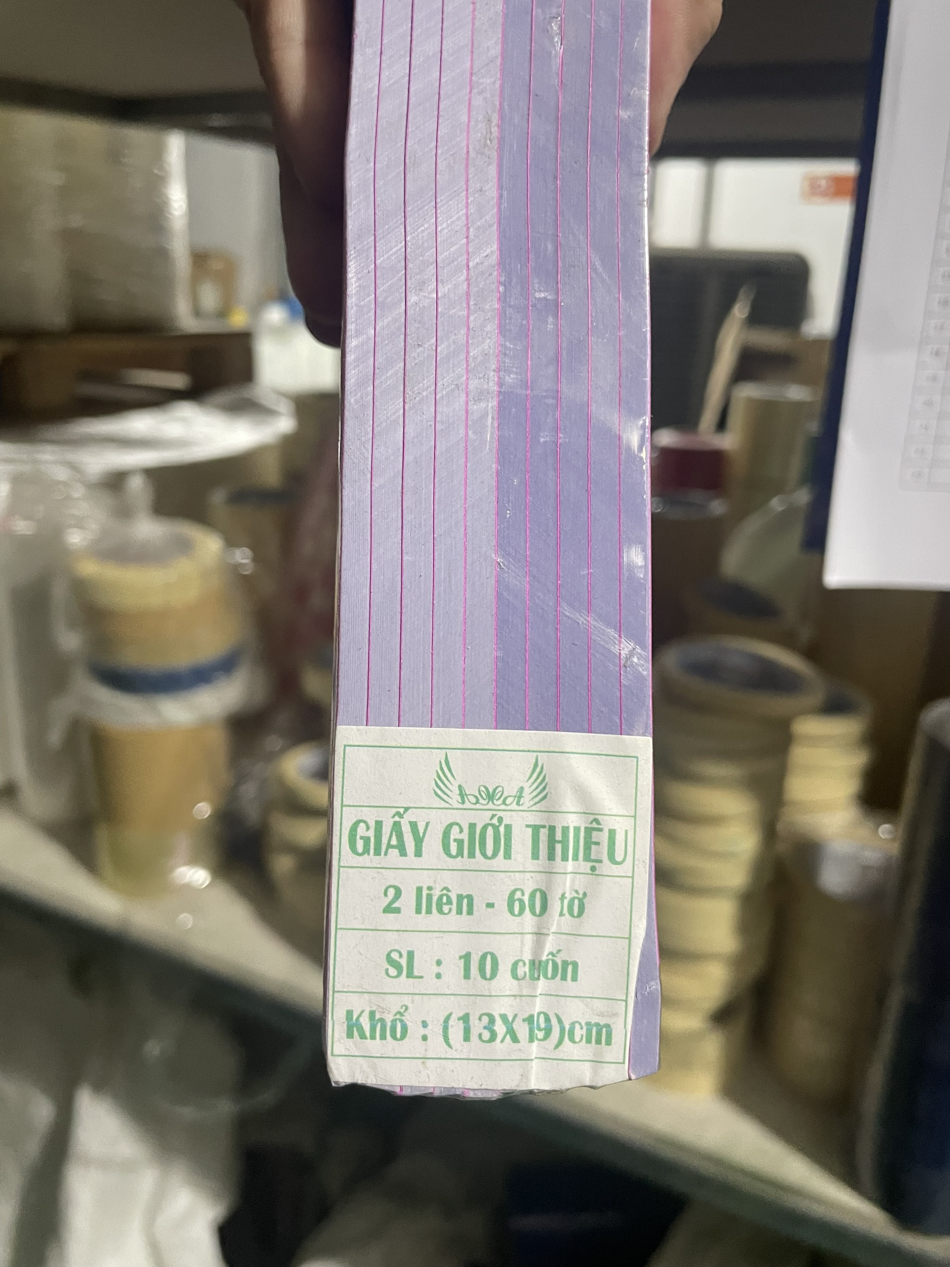 (1 Quyển) Giấy giới thiệu 2 liên (60 tờ) Khổ 13x19cm