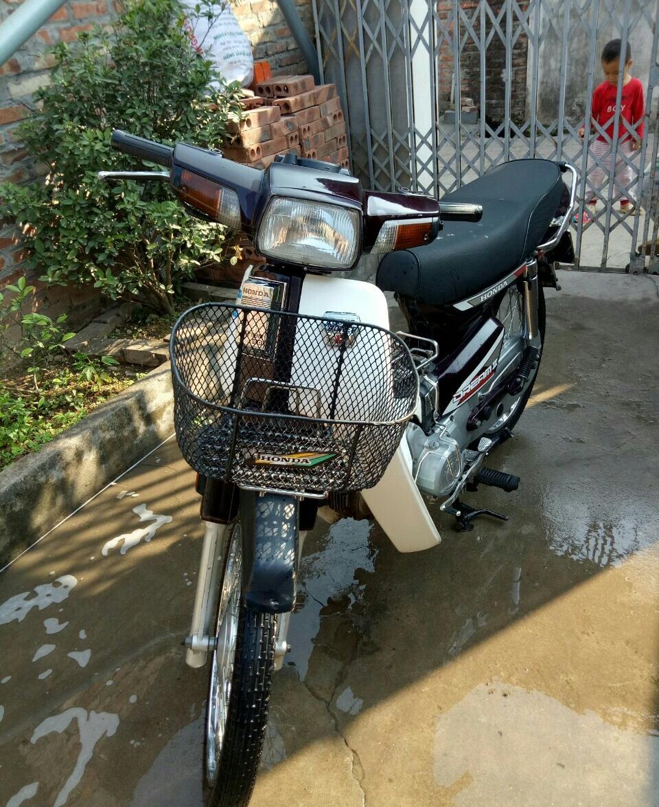 Tẩu buzi xe Dream