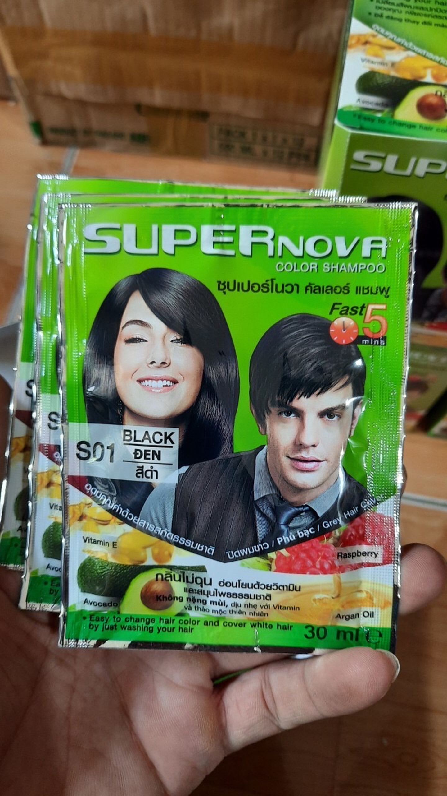 Thuốc nhuộm tóc Super Nova thảo dược bền màu