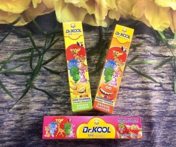 Kem đánh răng Dr Kool hương trái cây