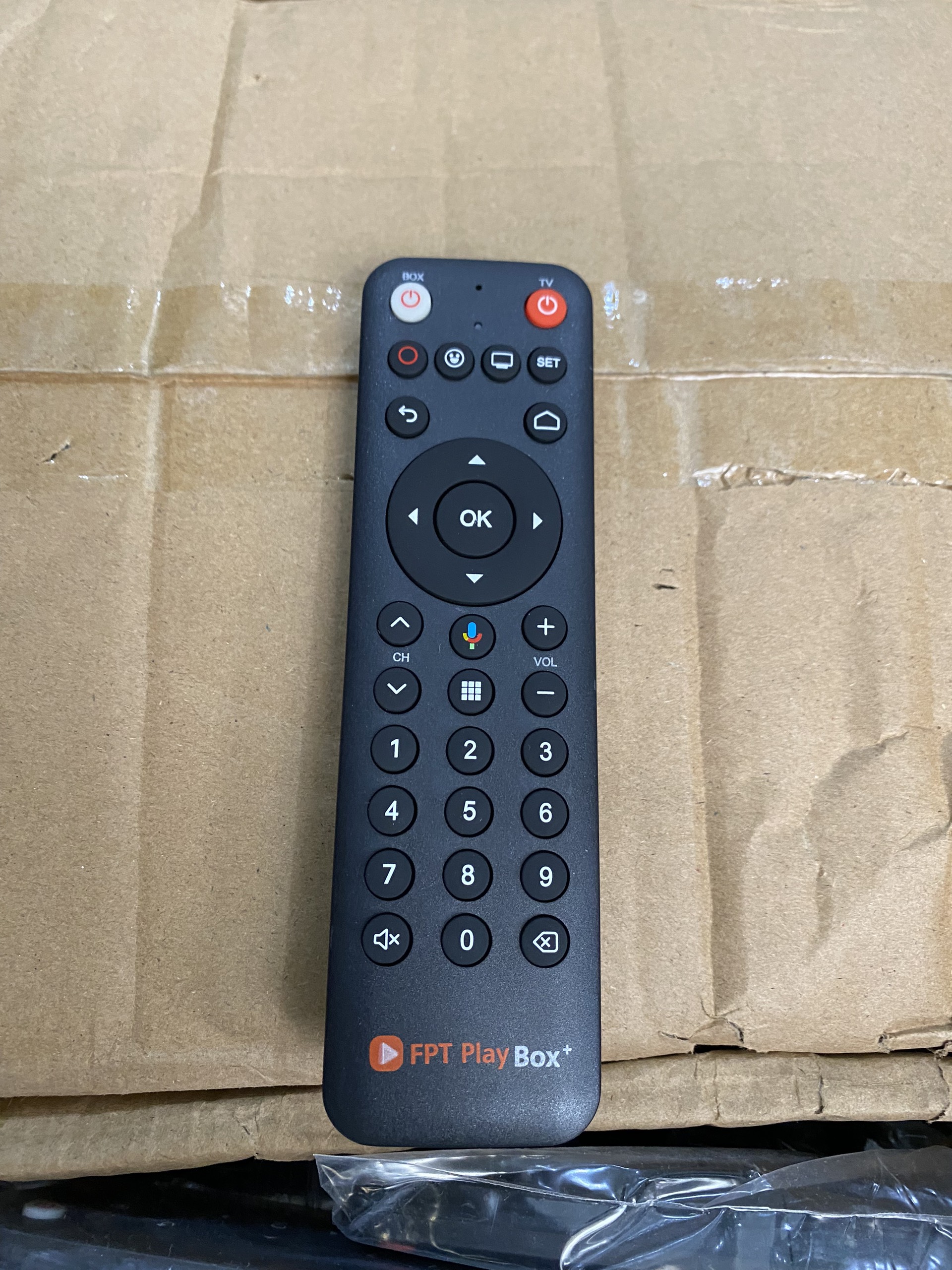 Điều khiển giọng nói fpt playbox - remote voice fpt play box dòng 2018, 2019, 2020,2021, 2022, 2023