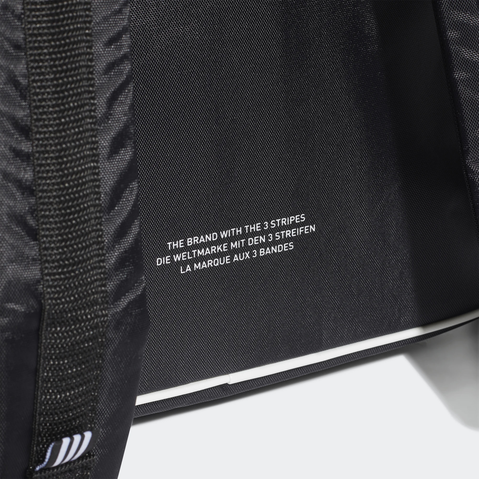 Balo Adidas Classic Backpack Black thời trang chất liệu Polyester