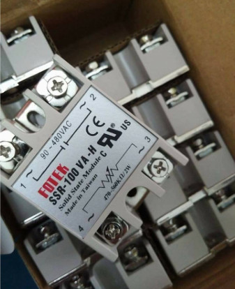 Rơle bán dẫn fotek ssr-100va-h