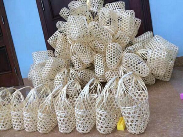 Làn tre đựng trứng siêu thị (0978945425)