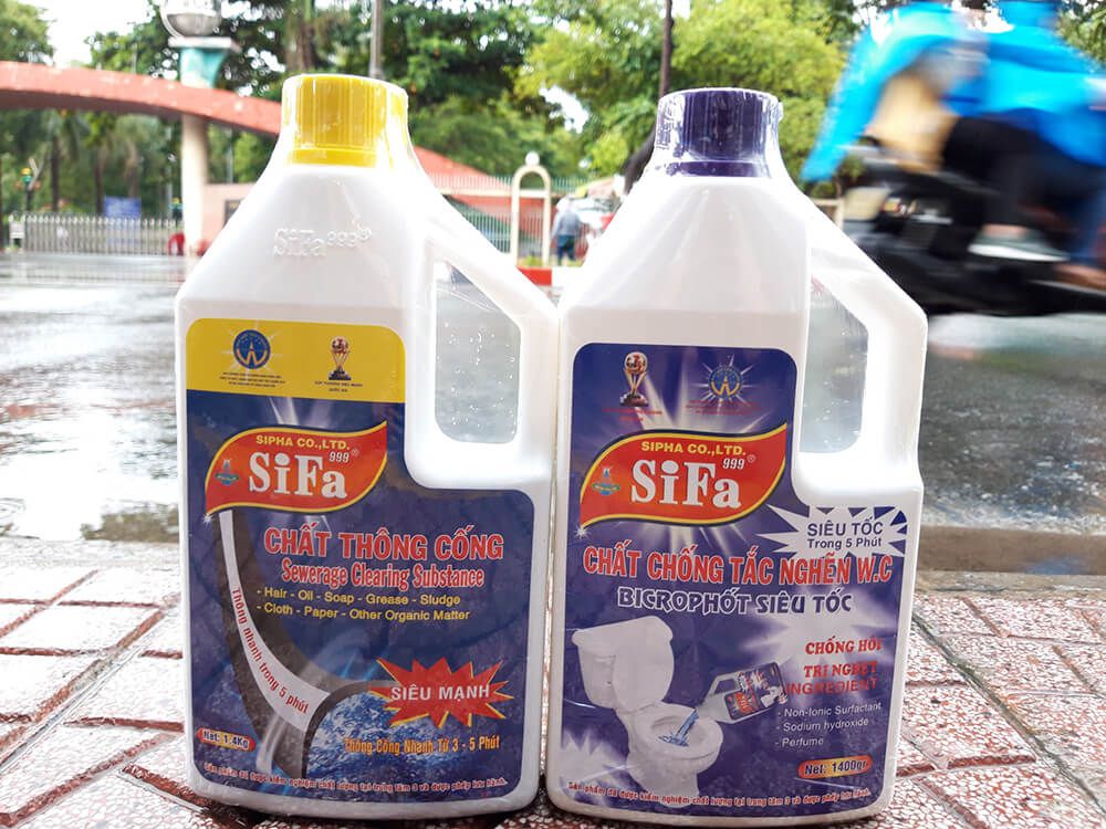 Chất tẩy thông cầu SIFA chai lớn 1400g