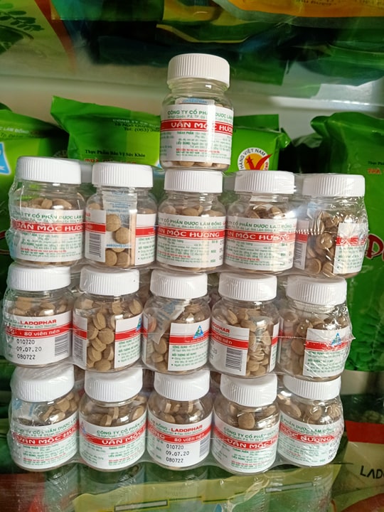 Combo 4 lọ Vân mộc hương lọ 80 viên
